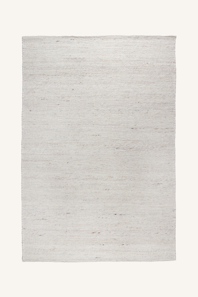 Ullmatta-Lindby- offwhite- InHouse Group-01