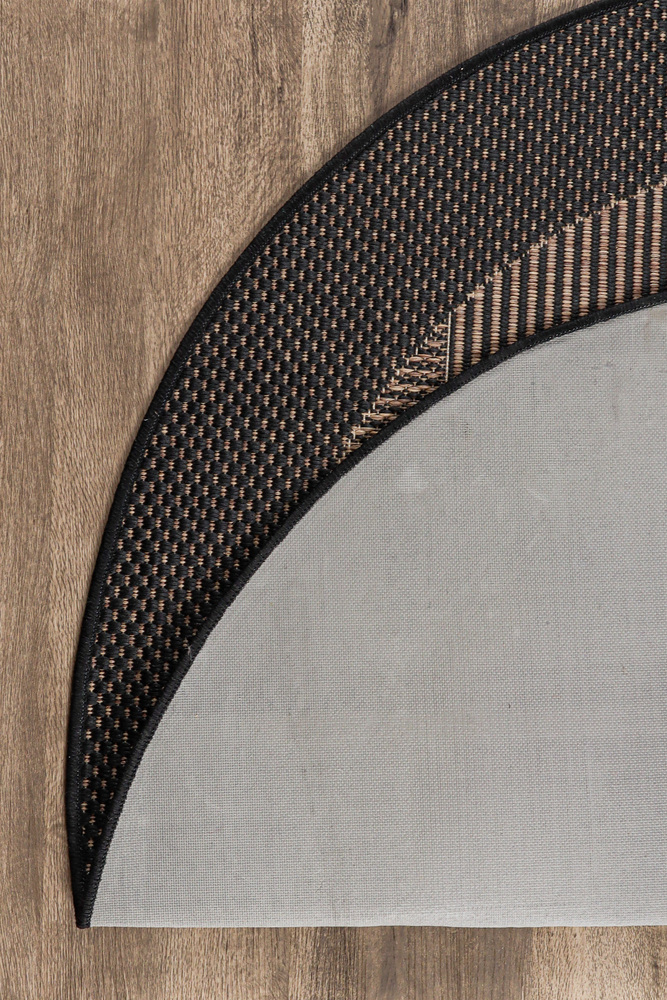 Matta-Brick-svart- Rund- InHouse Group-08