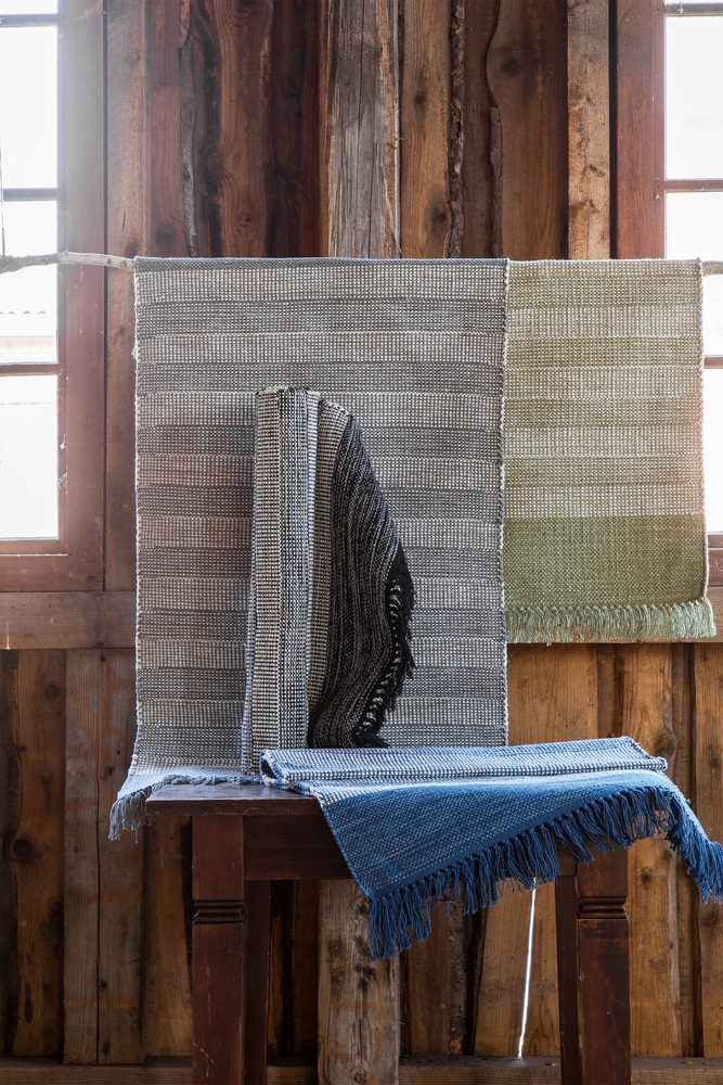 Bomullsmatta-Bredvik-blå-InHouse-Group